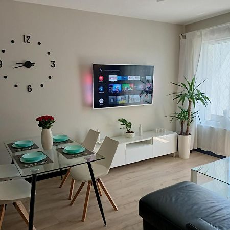 Nowoczesny Apartament Z Widokiem Na Morze Apartment Гданск Екстериор снимка